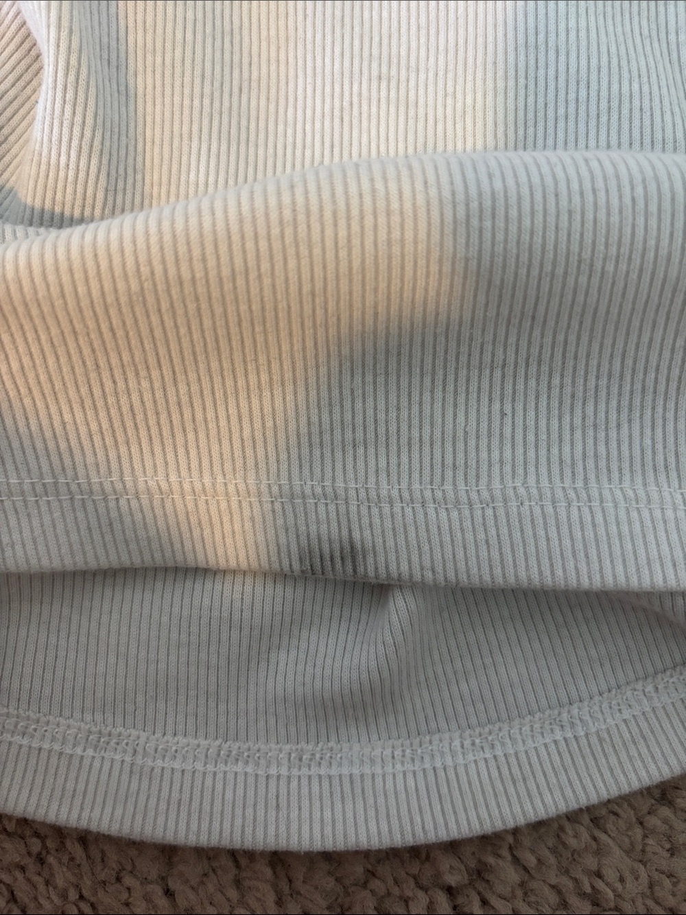 Old Navy Ribbed Tank Top - Picture 3 of 4